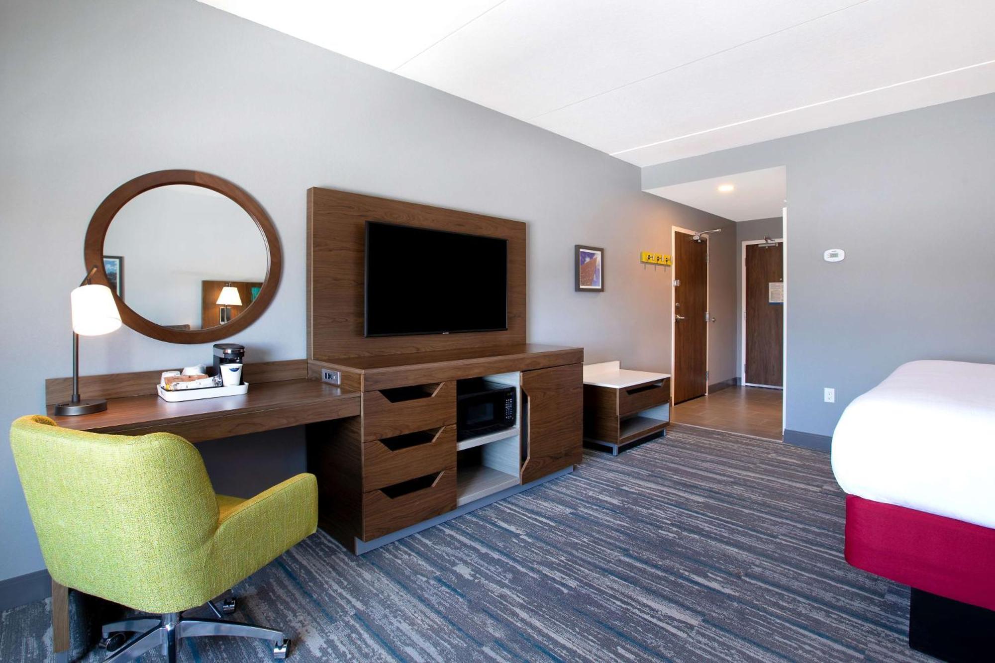 King Room with Sofa Bed