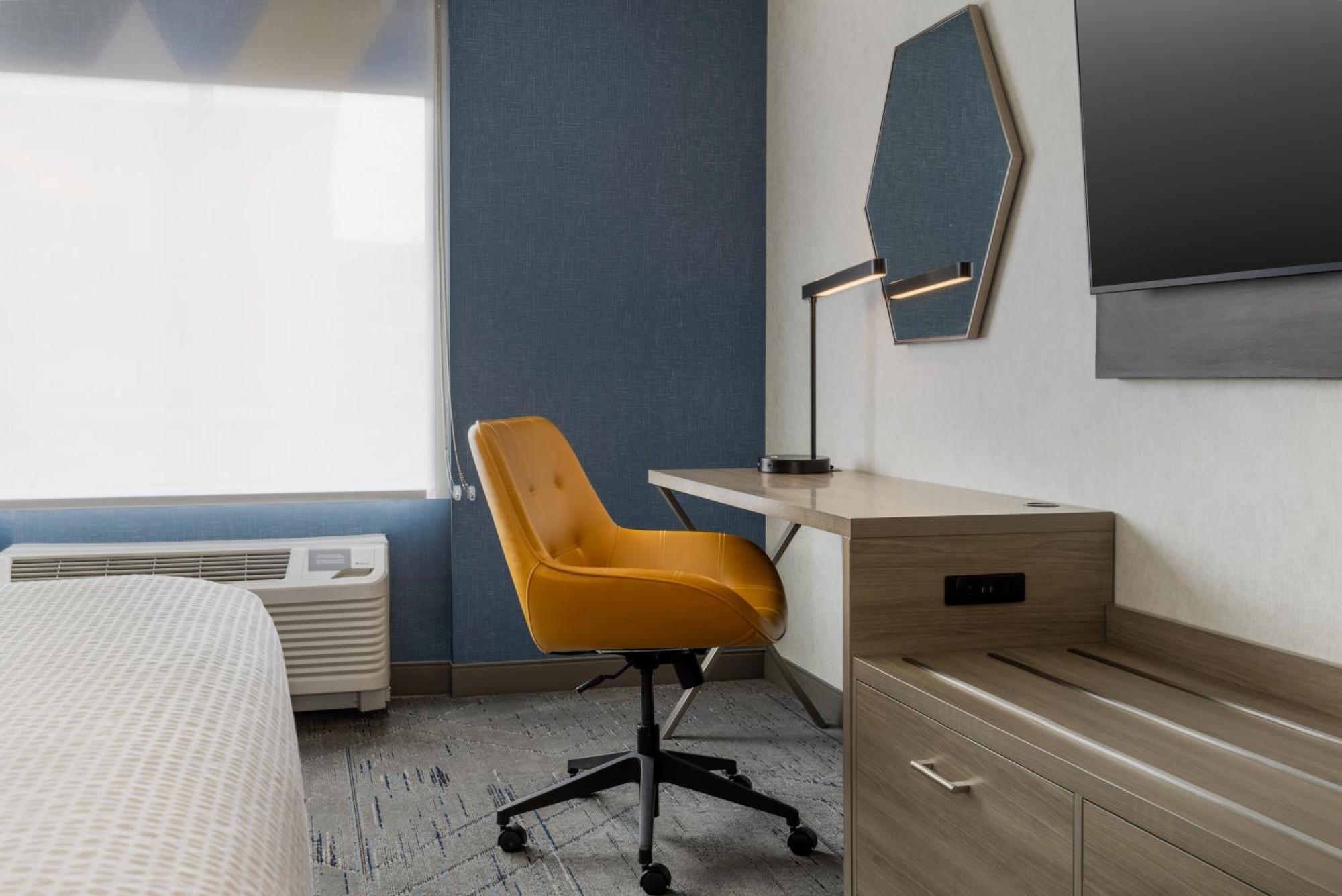 Executive Queen Room with Two Queen Beds,1695331496:JPEG