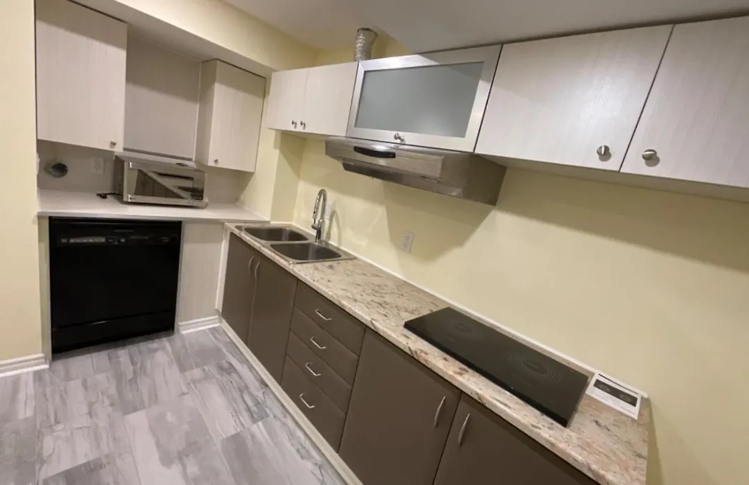 Beautiful Unit In Nepean Ottawa-1