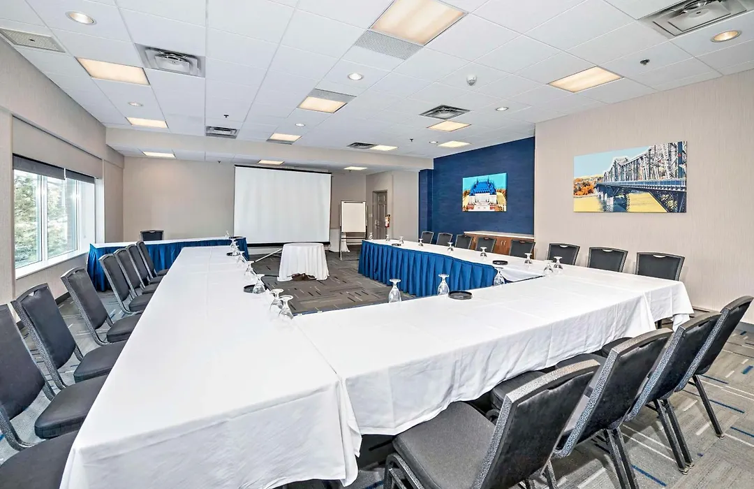 Hampton By Hilton Ottawa-1