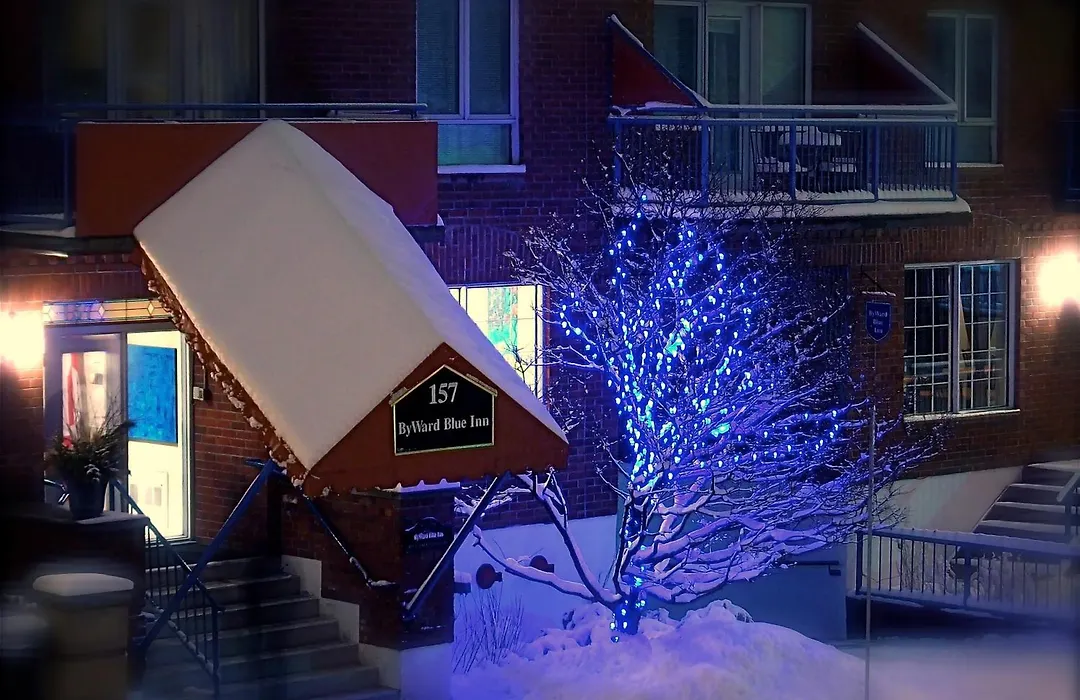Byward Blue Inn-1