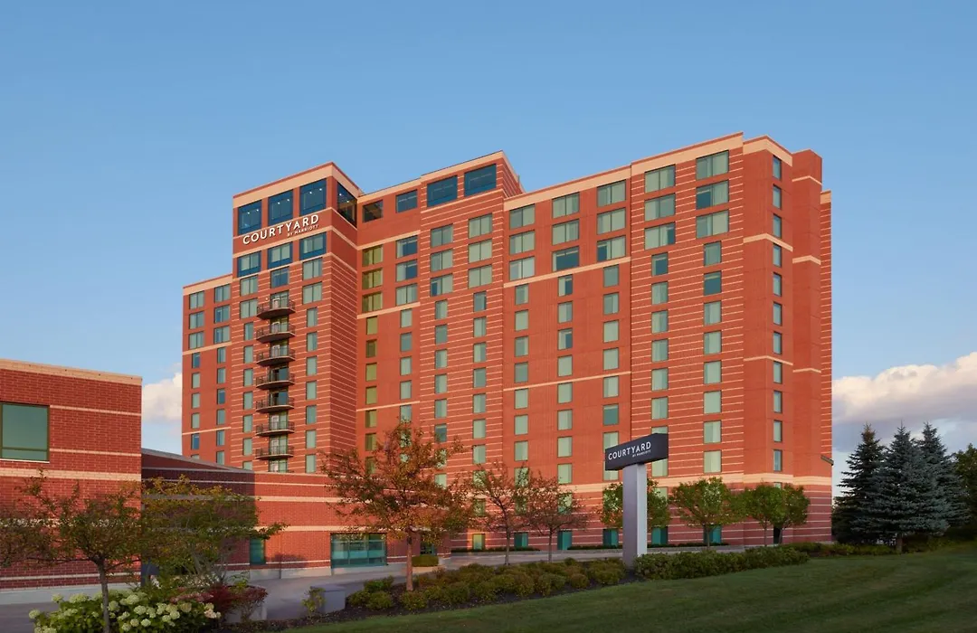 Courtyard By Marriott Ottawa East-1