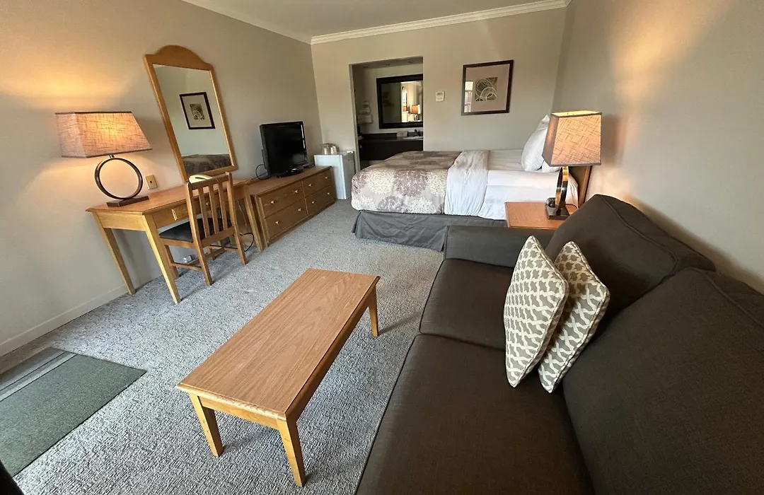 Rideau Heights Inn-1