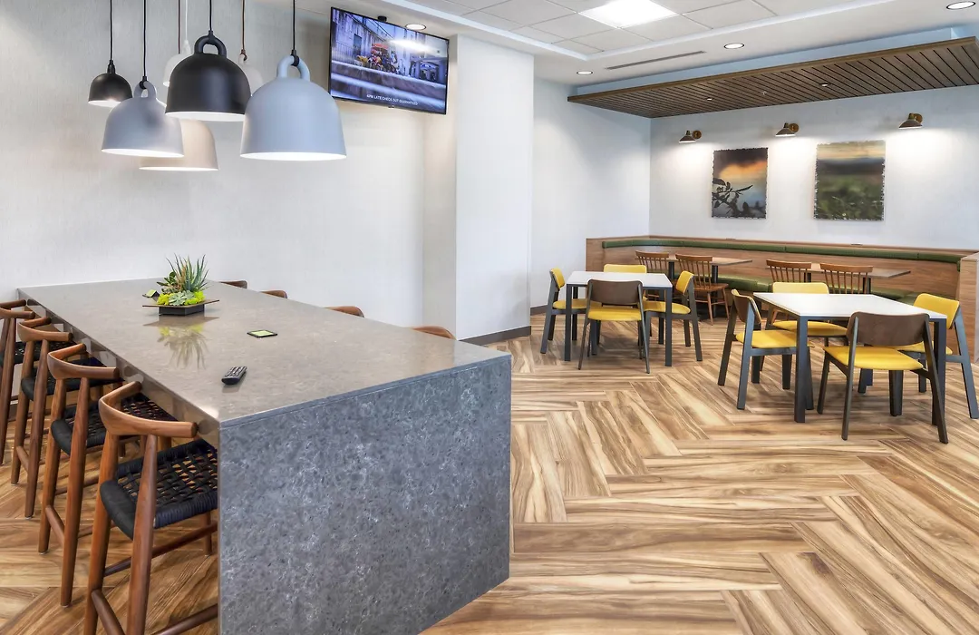Fairfield Inn & Suites By Marriott Ottawa Airport-1