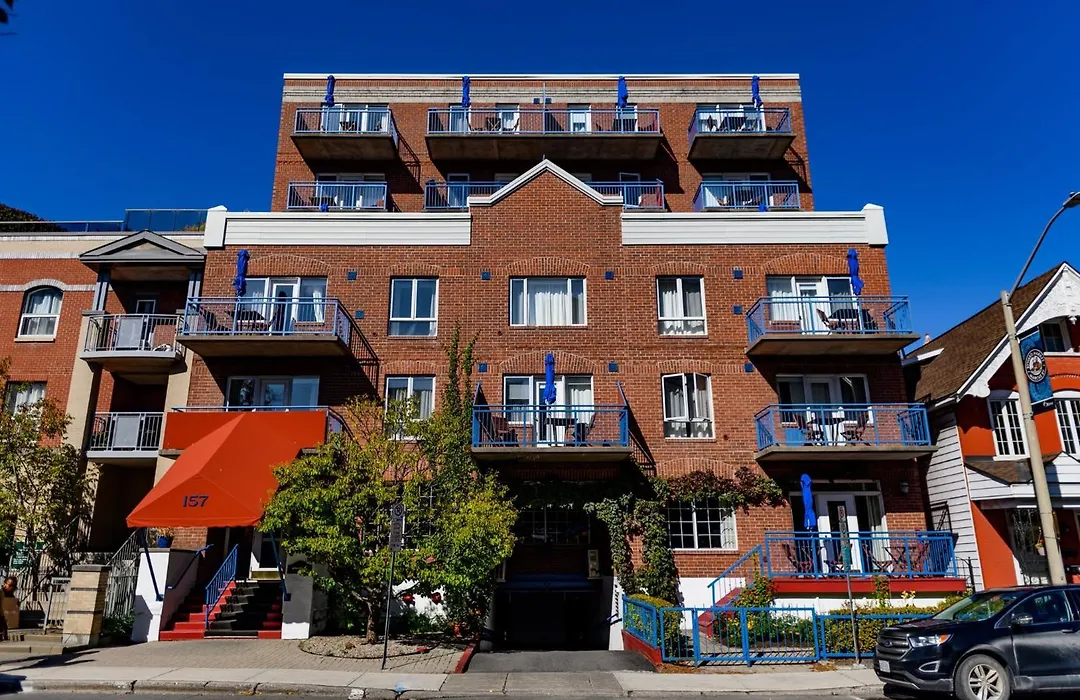 Byward Blue Inn-1