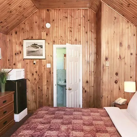 Travellers Haven Motel-2