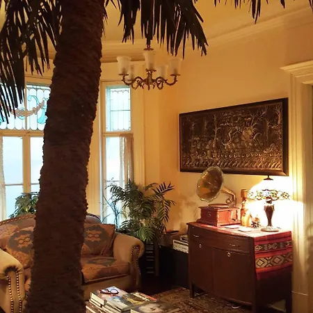 Auberge King Edward Bed And Breakfast-3