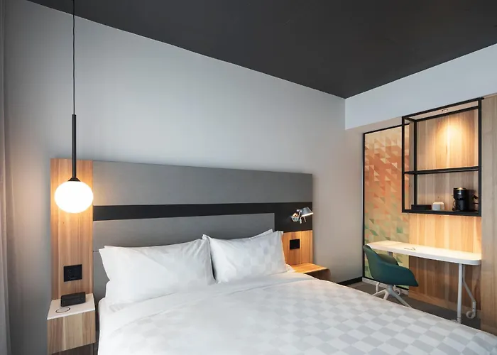 Alt Hotel Ottawa Airport