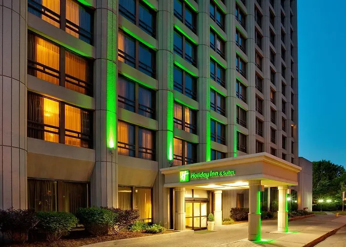 Holiday Inn & Suites Ottawa-Downtown